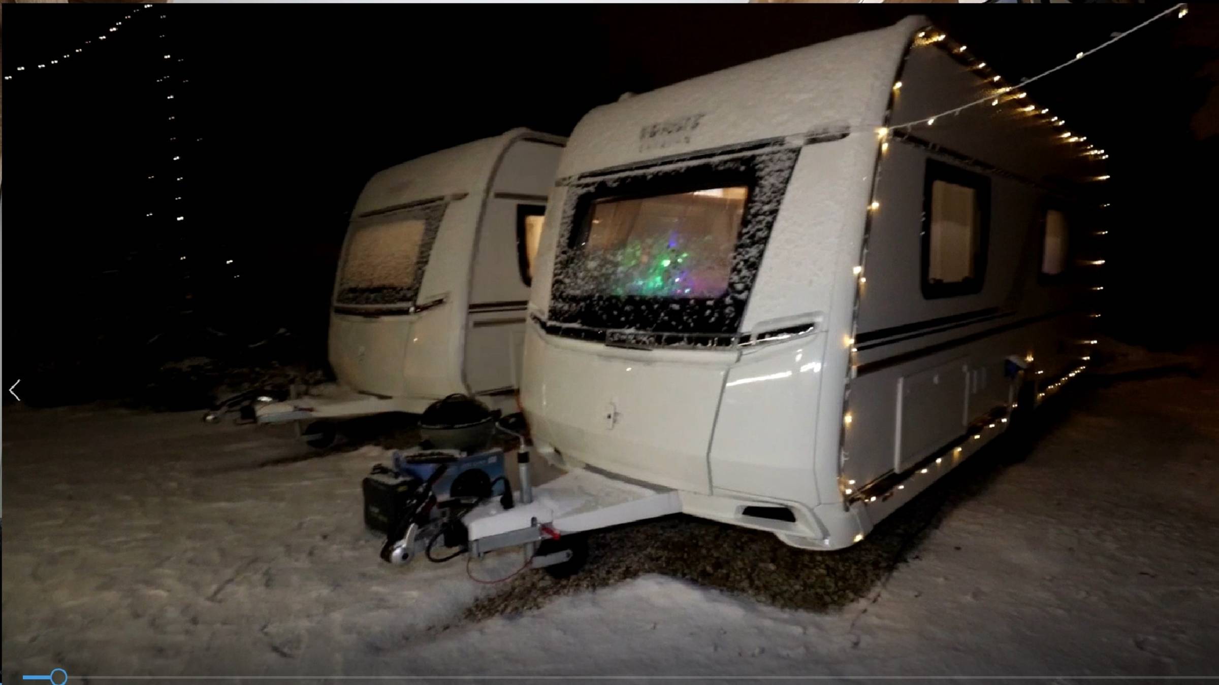 Зимний детальный обзор самого оснащенного Fendt Caravan модели Bianco Activ 515 SGD 2024 смотреть онлайн