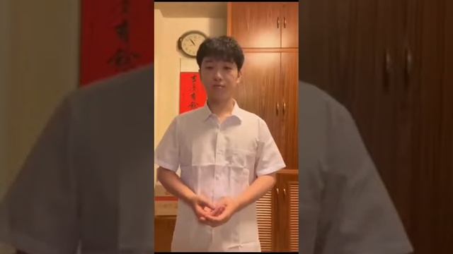Линь ПэйсюаньКитайская древняя поэзия《Fu Deng Lou》黄自（huang Zi）