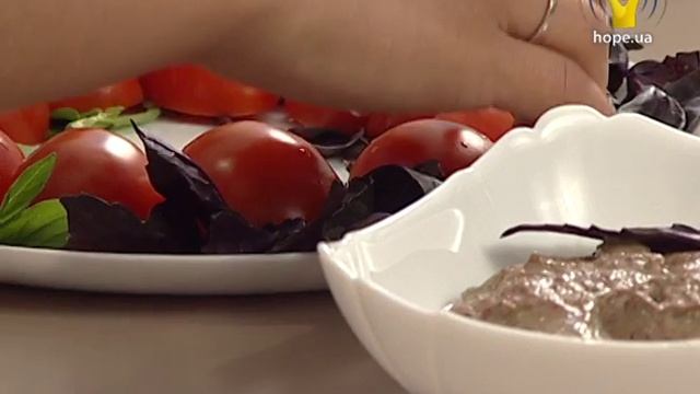 Томати песто з бринзою | Кулінарочка