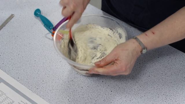 Let's Cook Together | Chocolate Fudge Crinkle Biscuits смотреть онлайн