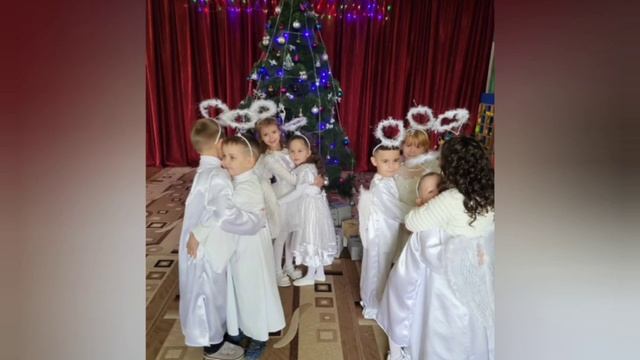 Привітання з Різдвом! смотреть онлайн