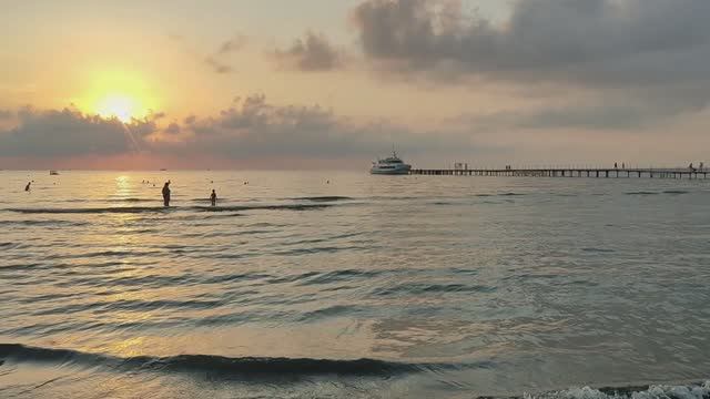 Анапа. 26 августа - 7 сентября 2025 года. 2 часть смотреть онлайн