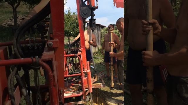 Малогабаритная буровая установка