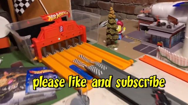 Diecast Racing Fat Track Style смотреть онлайн