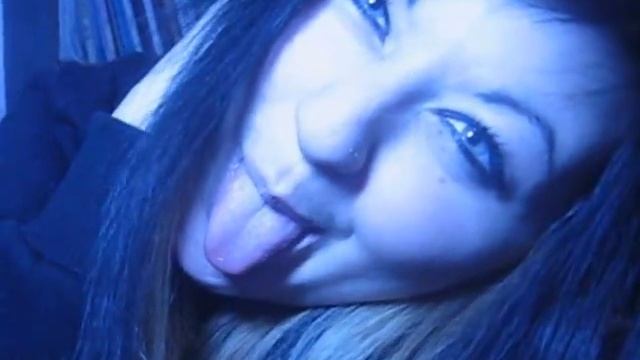 очень милая девушка) смотреть онлайн