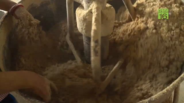 Cách Dùng Chế Phẩm Vi Sinh Trong Chăn Nuôi Gà | VTC16