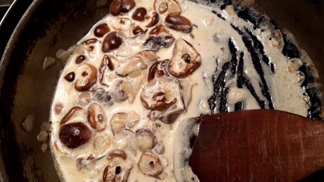 Приготували зимові опеньки