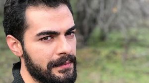 Гёкберк Йылдырым женится на красивую девушку. Турецкий актеры и актрисы.