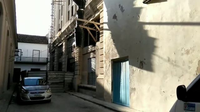 Así son las calles más pequeñas de la Habana Vieja,Cuba смотреть онлайн