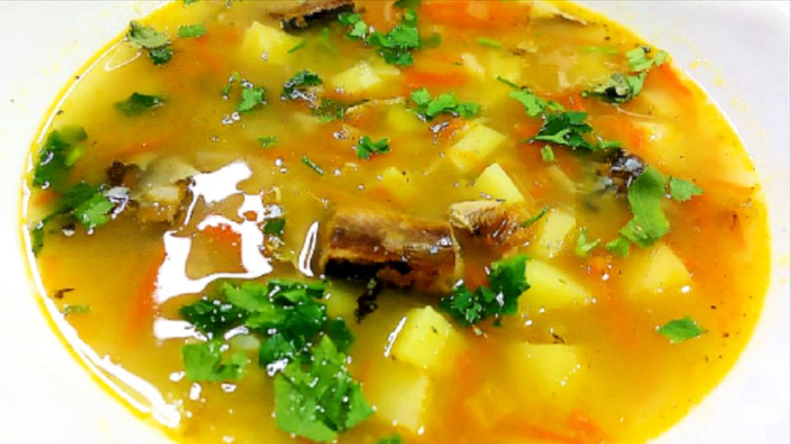 Рыбный суп из консервов! Вкусный супчик на скорую руку! Блюдо из СССР! смотреть онлайн