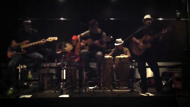 Champi y los Monguis ; Quisiera смотреть онлайн