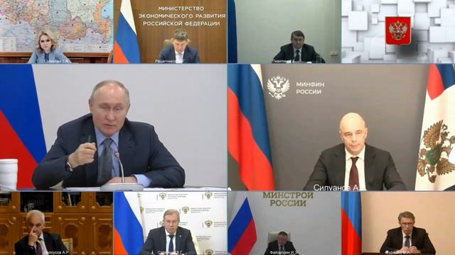 С Лисом Чижиком Пыжиком референдум устроили , остальных кошек не догнал. ПростимПутинупенсионреформ смотреть онлайн