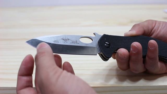 Emerson CQC-10 Knife Review смотреть онлайн