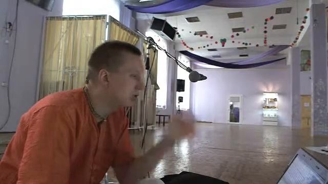 2014.06.18, Ср. - СПб, КЦ Гаура. Ишвара-Кришна Пр. - Кришна покидает Хастинапур (02) смотреть онлайн