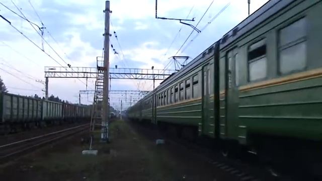Электропоезд ЭР2Р-7050 смотреть онлайн