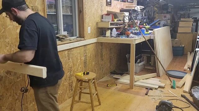 My Bench is now 45 feet long! смотреть онлайн