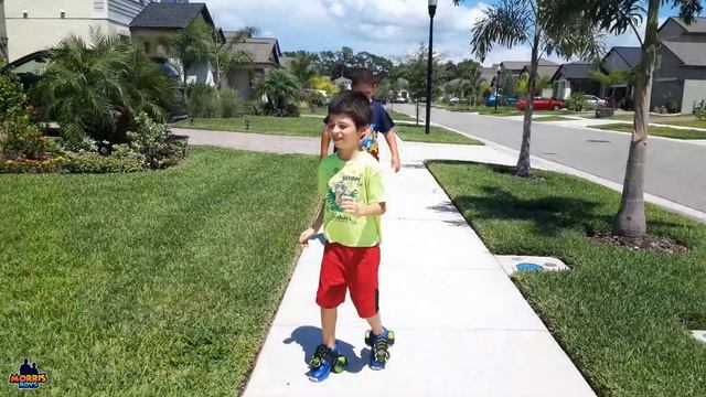 Street Rollers Madd Rollers Skates Unboxing смотреть онлайн
