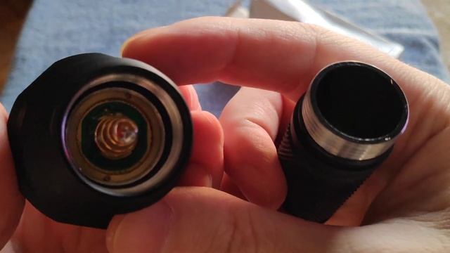 Convoy C8+ SST40 Flashlight Unboxing