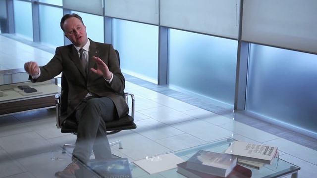 Rolls Royce Histoire Design (Officiel) смотреть онлайн