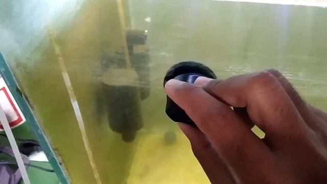 Mini Magnetic Aquarium Glass cleaner Fish Tank Algae Scraper Review. смотреть онлайн