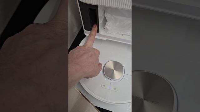 пылесос робот Dreame X40 Ultra Complete смотреть онлайн