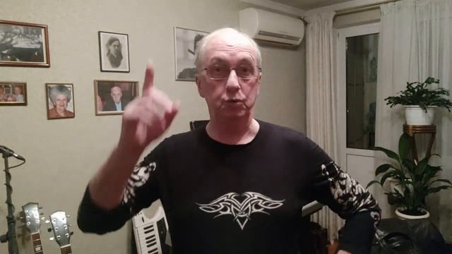 ЛЕГЕНДА О КУЗНЕЦЕ стихи Роберта Рождественского