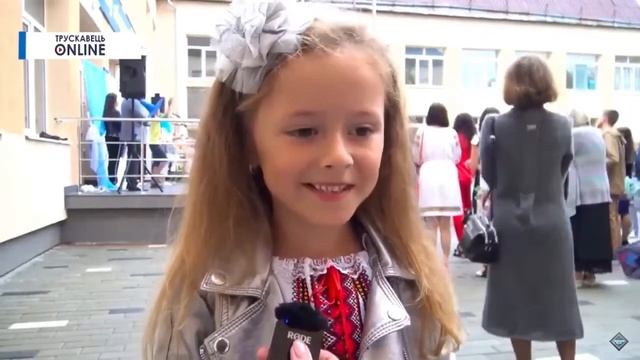 Украинская первоклассница говорит всё о жизни 23 секунды