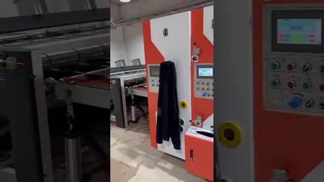 Линия для изготовления гофротары YJ2800 смотреть онлайн
