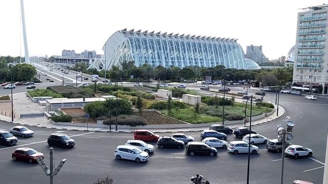 Vistas desde el Centro Comercial "AQUA" de Valencia смотреть онлайн