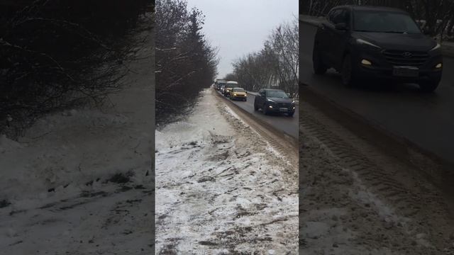 Губернатор Подмосковья Воробьев превратил улицы деревень в « автострады»