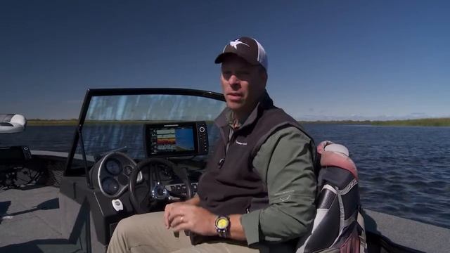 Jeff Kolodzinski Introduces the Humminbird Helix 10 SI Sonar and GPS Unit смотреть онлайн