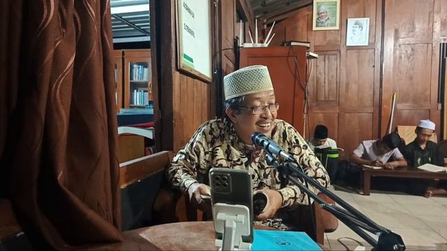 [Bab 4] #31 Riwayat Hidup Imam Al-Ghazali | Oleh: Prof. Mustaqim смотреть онлайн