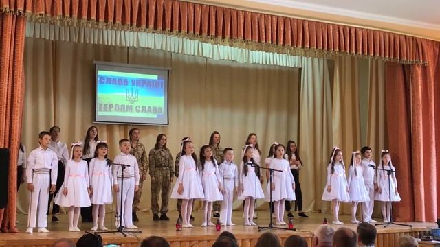 Ансамбль учнів Коломийського ліцею №5 ім.Т.Г. Шевченка - конкурсант "УКРАЇНА - ЦЕ ТИ!" смотреть онлайн