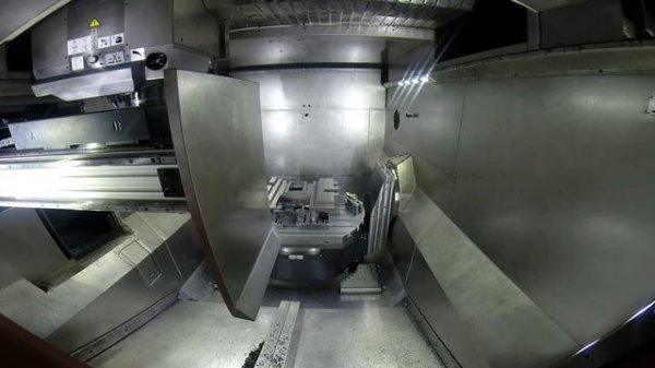 MCU 1100V-5X POWER PLUS - Five Axis vertical machining center