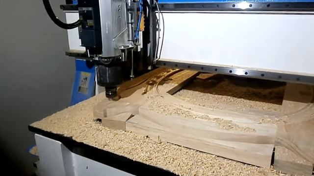 4cm solid wood cutting, RD-1325 Linear Type ATC CNC Router смотреть онлайн