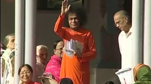 713 - Giridhari Lal Shyama Gopal | Sri Sathya Sai Bhajans смотреть онлайн