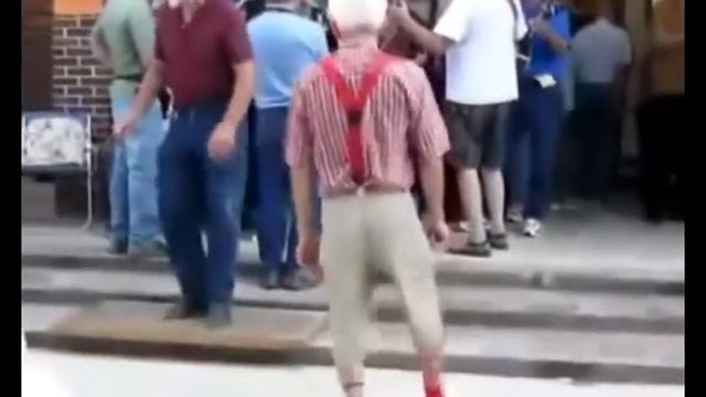 УГАРНЫЕ ТАНЦЫ!! ПОД ГРИБЫ!! смотреть онлайн