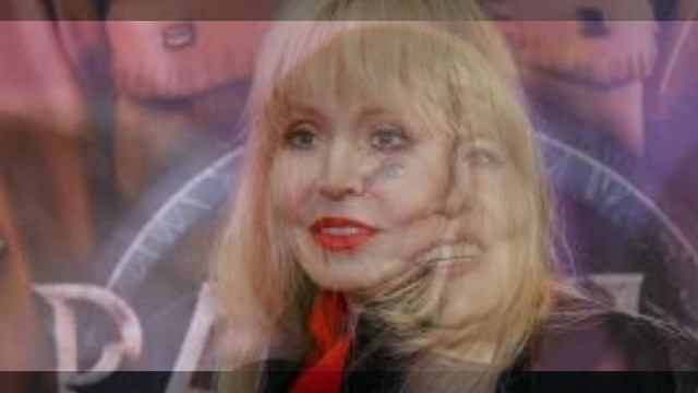 ОЛЬГА КОРМУХИНА ОТКРОЙ МНЕ ДВЕРЬ смотреть онлайн