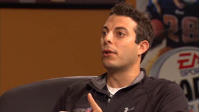 Madden 11 Developer Video Series #2 - The Game Guys Blog смотреть онлайн