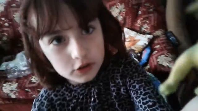 распаковка динозавра смотреть онлайн