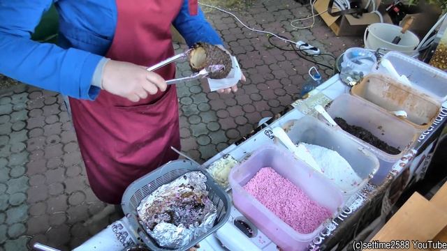 Sweet Hungarian Kurtos Kalac Tasted in Minsk. Street Food from Belarus