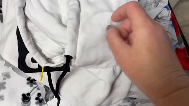 Сегодня у нас гречка и котлеты с грибами👌 немножко стирки😉 И день пролетел ￼￼￼😁