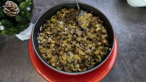 Салат с жареными шампиньонами на ПРАЗДНИЧНЫЙ СТОЛ.