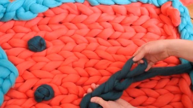 Arm Knitting Lesson 4 - Speciality Stitches