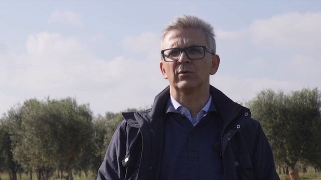 BASF: Ettaro Rosso, molto più di 10.000 m2 смотреть онлайн