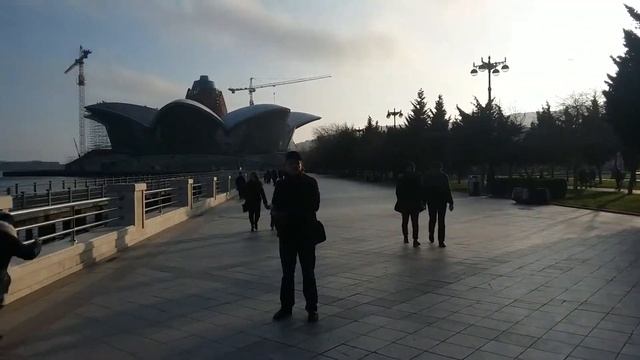 Баку, набережная. Новый год 2018.