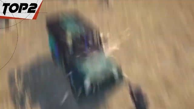 Mira como elimino a un enemigo en su parapente con DP-28 mientras vamos en un vehículo en movimient смотреть онлайн