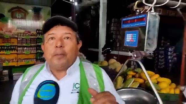 Alerta por posible plaga de moscas en las plazas de mercado смотреть онлайн