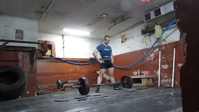 С. Гриб - станова тяга 140 кг на 20 разів. Власна вага - 75,3 кг. смотреть онлайн