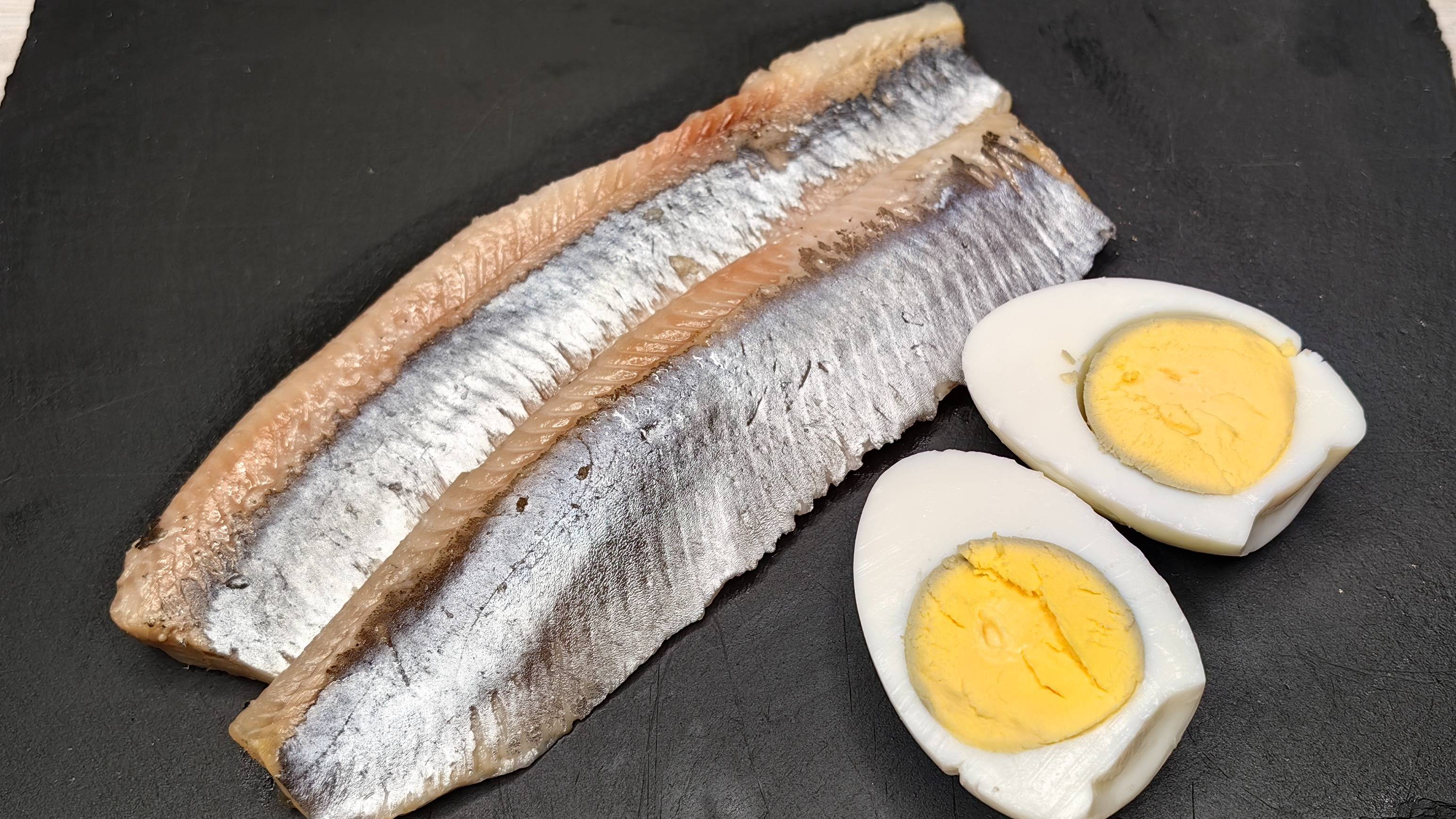 Я влюбилась в этот салат! Вкусный салат с селедкой и свеклой.Съедается сразу! смотреть онлайн